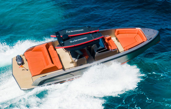 Open Boat Charter Vanquish VQ40 · Ibiza